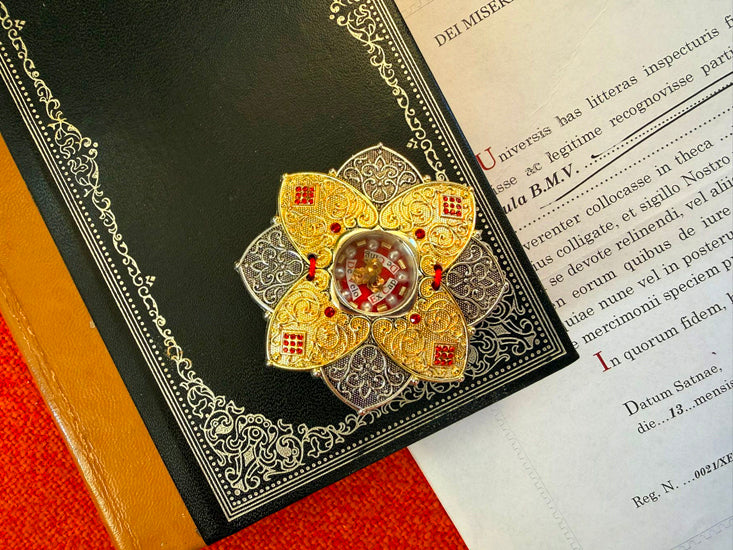 Multy-Reliquary - from the Belt (Girdle), Hair and Veil of Virgin Mary